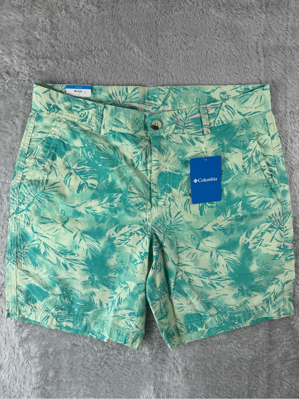 NWT Columbia Washed Out Printed Shorts Tropical Palm Leaf Mens 32